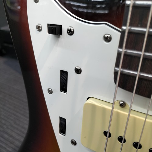 Guitarra eléctrica Fender Japan Jm66 modificada tipo de cuerpo - Imagen 7 de 19