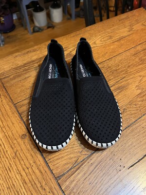 vapormax plus black size 9