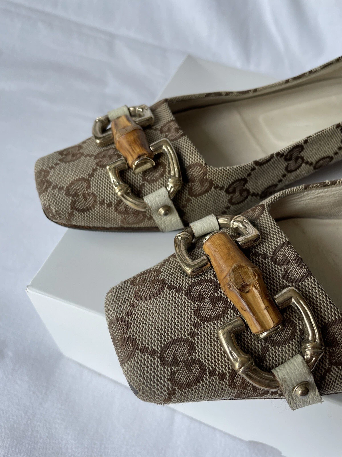 Chaussures basses GUCCI MONOGRAM VINTAGE époque Tom Ford, pointure 37C