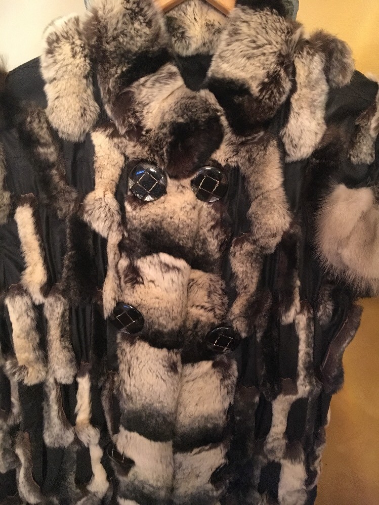 Chinchilla fur jacket size 12 image 8