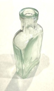 VINTAGE BOTTLE THREE IN ONE OIL 3 IN ONE OIL CO. 4" 1930's