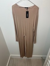 BOOHOO: Camel Tan Ribbed Long Sleeve Front Split Maxi Top NWT