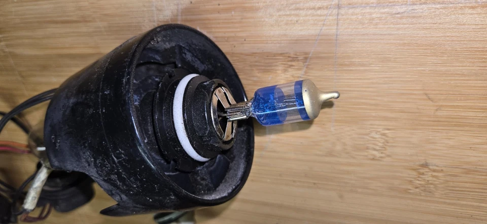 2005-2010 Chevrolet Cobalt Headlight Wiring Harness Right or Left SSB1 - Image 2 of 3