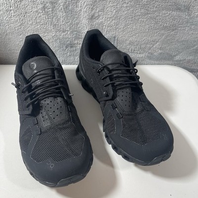 ON Cloud 5 All Black Women s Sz 8 Running Shoes Comfort Active Sporty Light