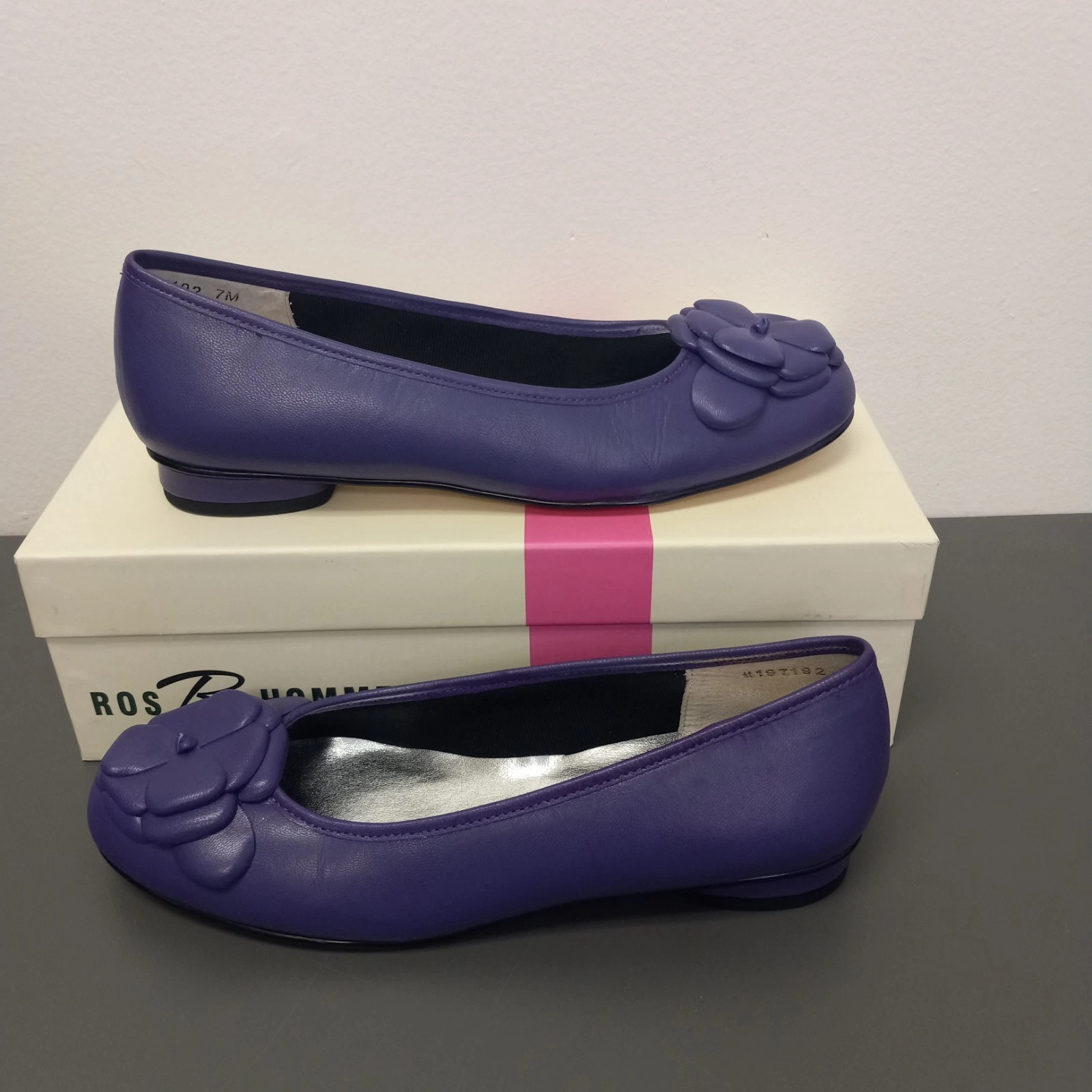 Ros Hommerson Purple Leather Ballet Flats Flower Slip On Shoes Size 7