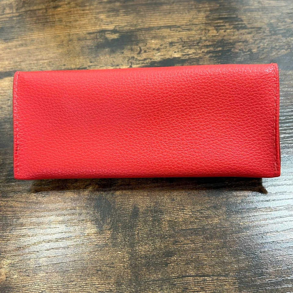 Gafas de sol GUESS rojas de imitación de cuero estuche semi rígido -423 Foto 2 de 4