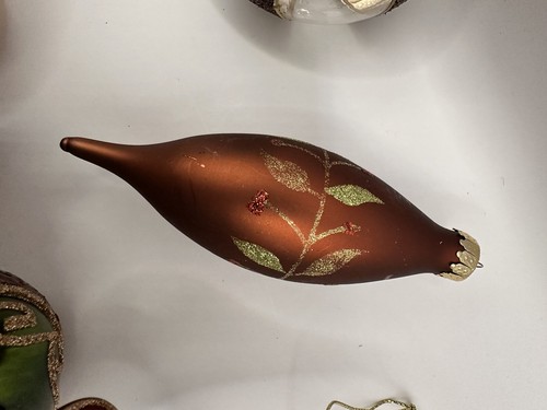 Set Of 4 Glass Christmas Ornaments Including One Vintage Pottery Barn Pear - Picture 6 of 24