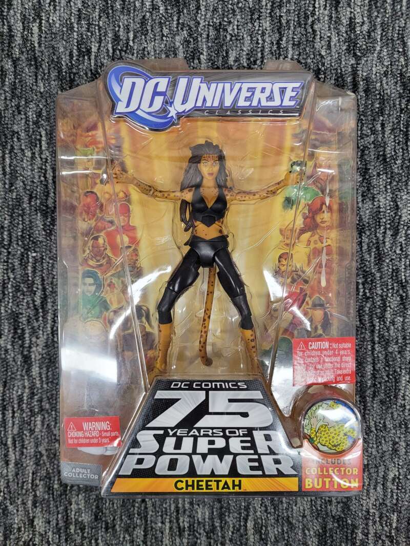 DC UNIVERSE 13セット DC Universe Classics Cheetah (Black Suit Variant) Action Figure
