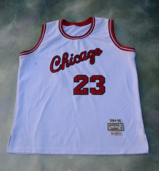 Men's Mitchell & Ness Michael Jordan White Chicago Bulls 1984-85