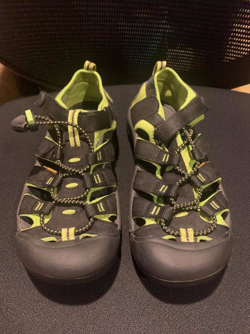 Sandali impermeabili KEEN unisex per bambini grandi US 6 Newport H2 nero lime verde 1009965