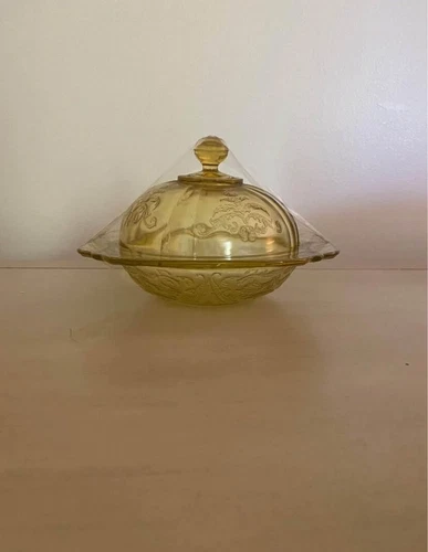 Vintage 1930s Yellow Madrid Pattern Depression Glass Covered Butter Dish