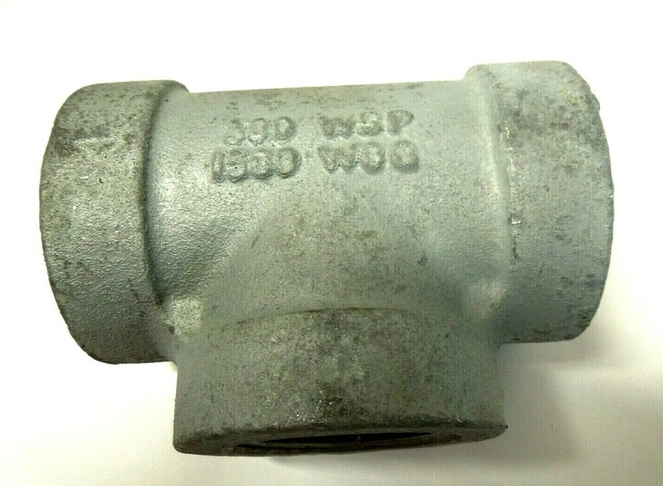 1-1/2" 300 Female NPT Tee Galvanized Malleable Iron Pipe Fitting 100U1 - Image 2 of 2