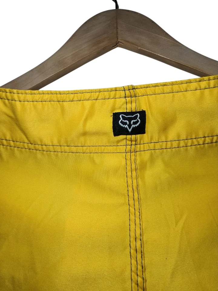 Pantalones cortos deportivos Fox Racing negros amarillos para hombre talla 32 Foto 3 de 4