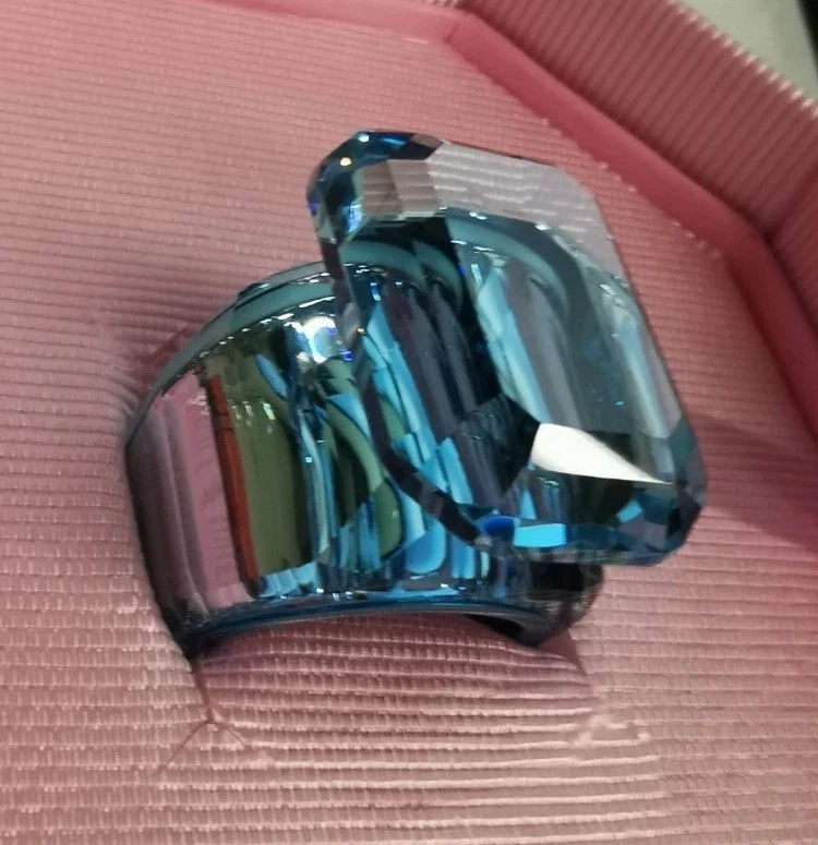 Swarovski Lucent Cocktail Ring Gr.55 Blau 5600235