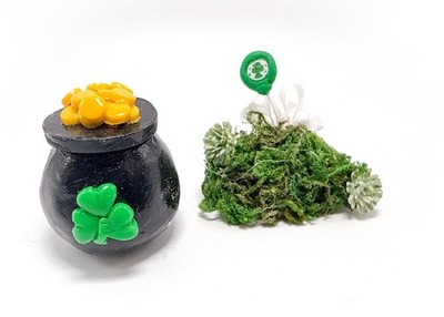 Artisan Made Pot Of Gold And Mossy Decor St. Patrick s Miniature Dollhouse Decor