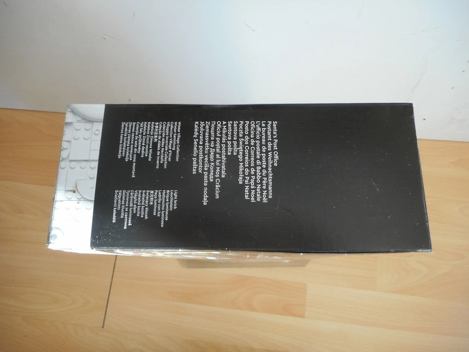 Collection Lego Icons Village d'hiver - Le bureau de poste du Père Noël en... - Photo 4/4