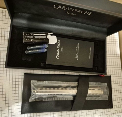 CARAN d'ACHE Fountain Pen