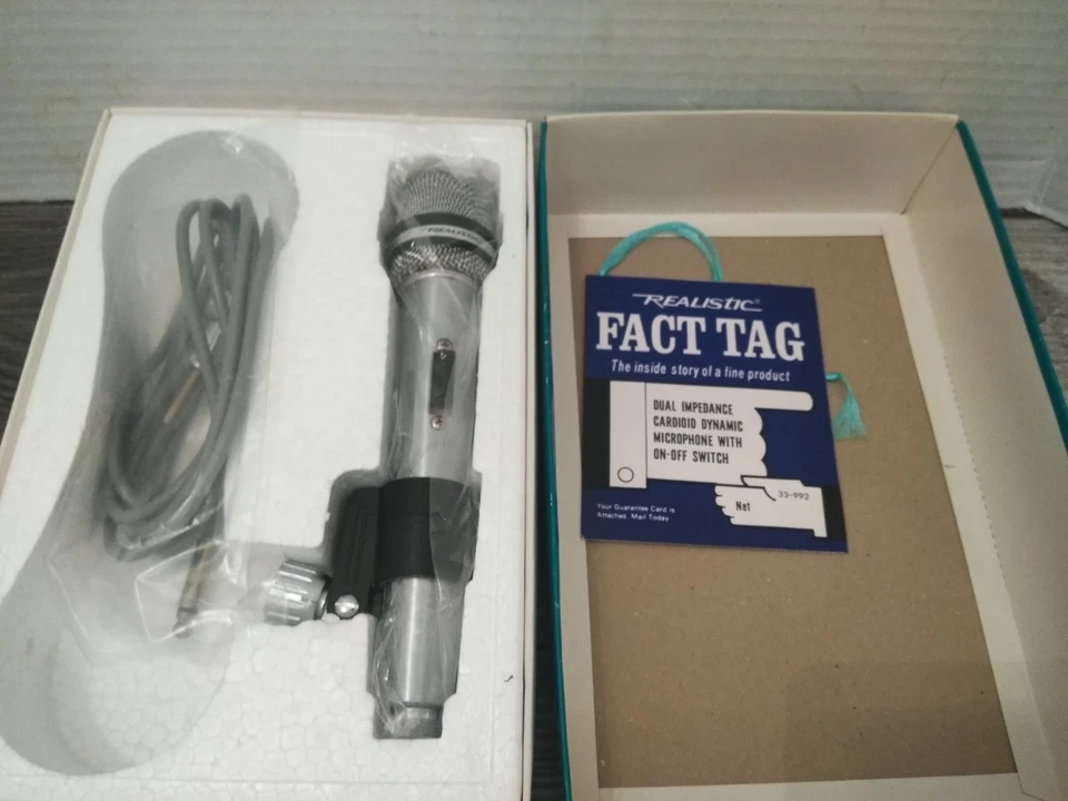 VTG Realistic Dual-Impedance Dynamic Cardioid Microphone Model 33-992 NEW -JAPAN - Image 2 of 4