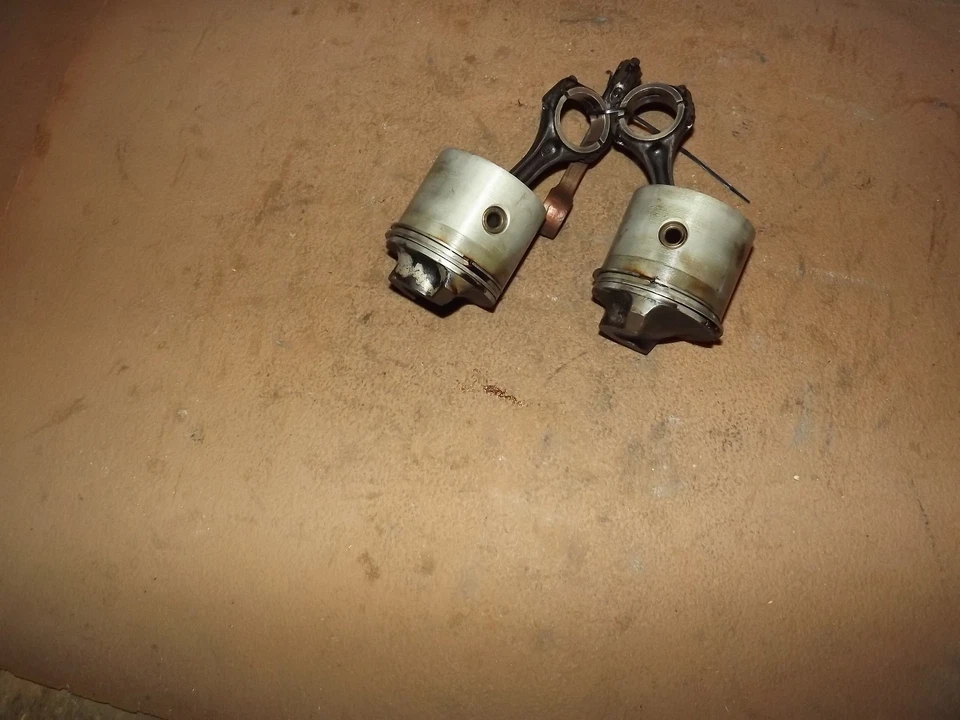 2 Force 90 HP 2 Stroke Piston and Rod Assembly PN 834797A4 - Image 2 of 3