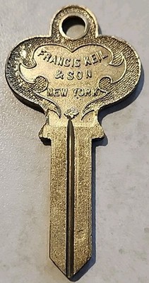 Vintage Francis Keil & Son Key New York USA Ornate Heart-Shaped Bow 