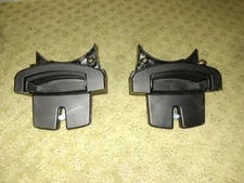 Britax B-Safe infant Seat replacement side lock release brackets parts
