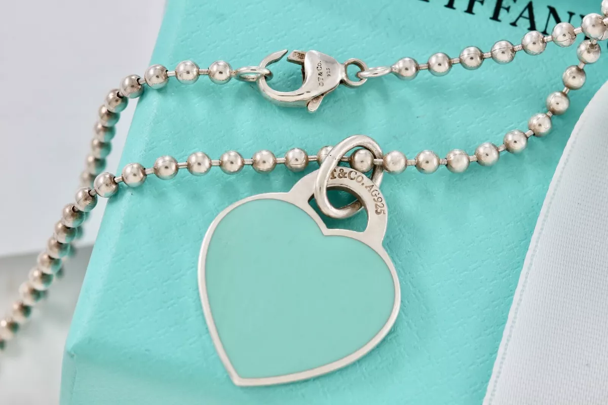 Tiffany and co shop heart charm