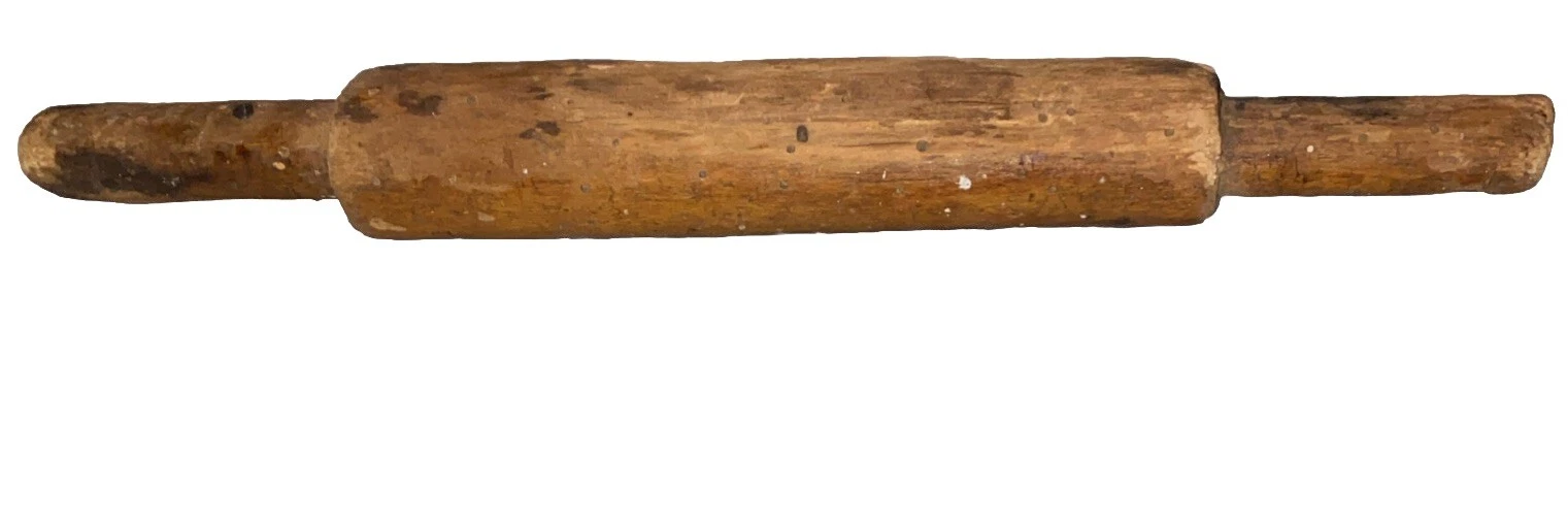 Vintage Hand Carved Rolling Pin One Piece 14.5” Long 1.75 Thick 4.6 Oz