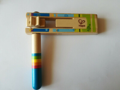 Kinder HAPE Musikinstrument Ratsche Rassel aus Holz ab 3 Jahren Drehrassel Handm