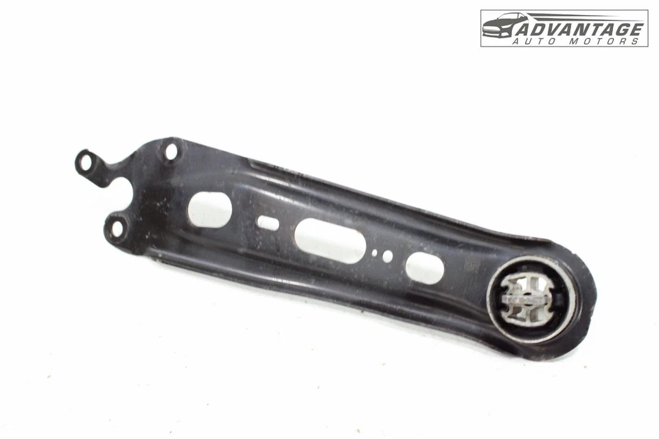 Chevrolet Equinox 2018-2025 AWD brazo de control de arrastre superior trasero izquierdo OEM Foto 3 de 4