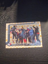 2025 Topps Series 2 - Toronto Blue Jays #570 Holiday