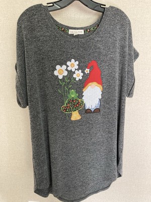 Cactus &Pearl Women s Short Cuffed Sleeve XL  Mushroom gnome Gray Shirt