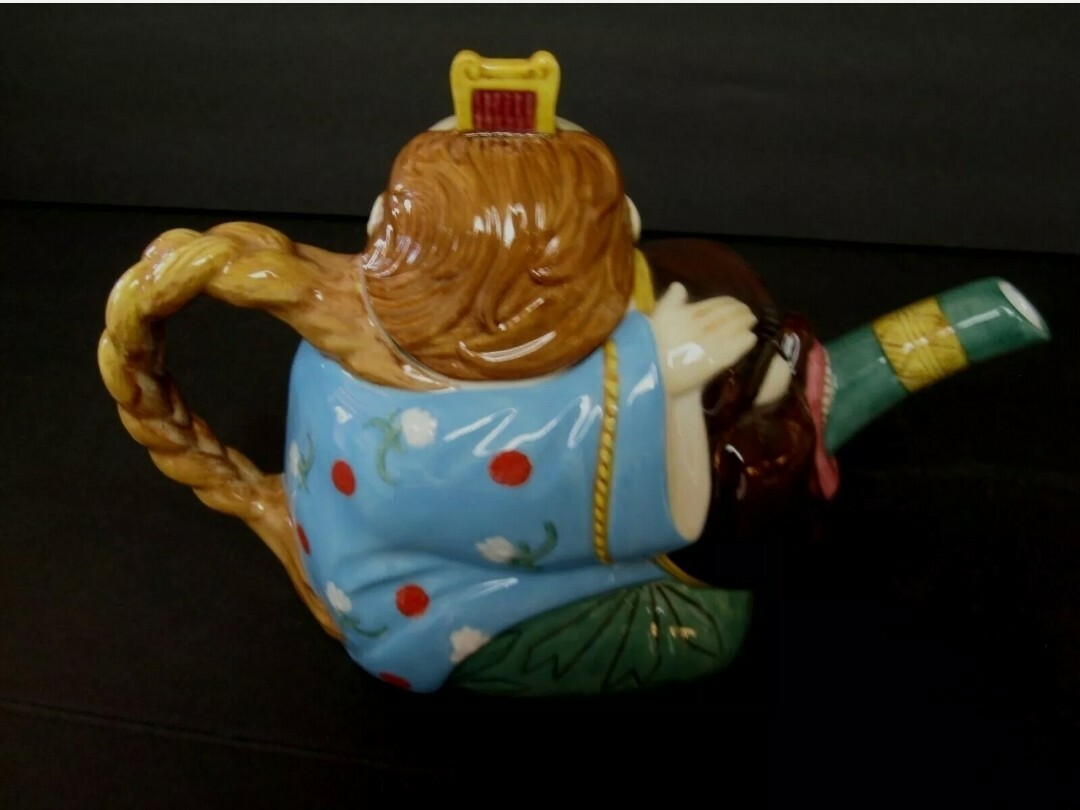 Minton Chinaman Teapot Limited Edition of 2500 No.381 Minton Chinaman Teapot Limited Edition of 2500 No.381