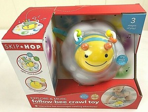 skip hop crawl toy