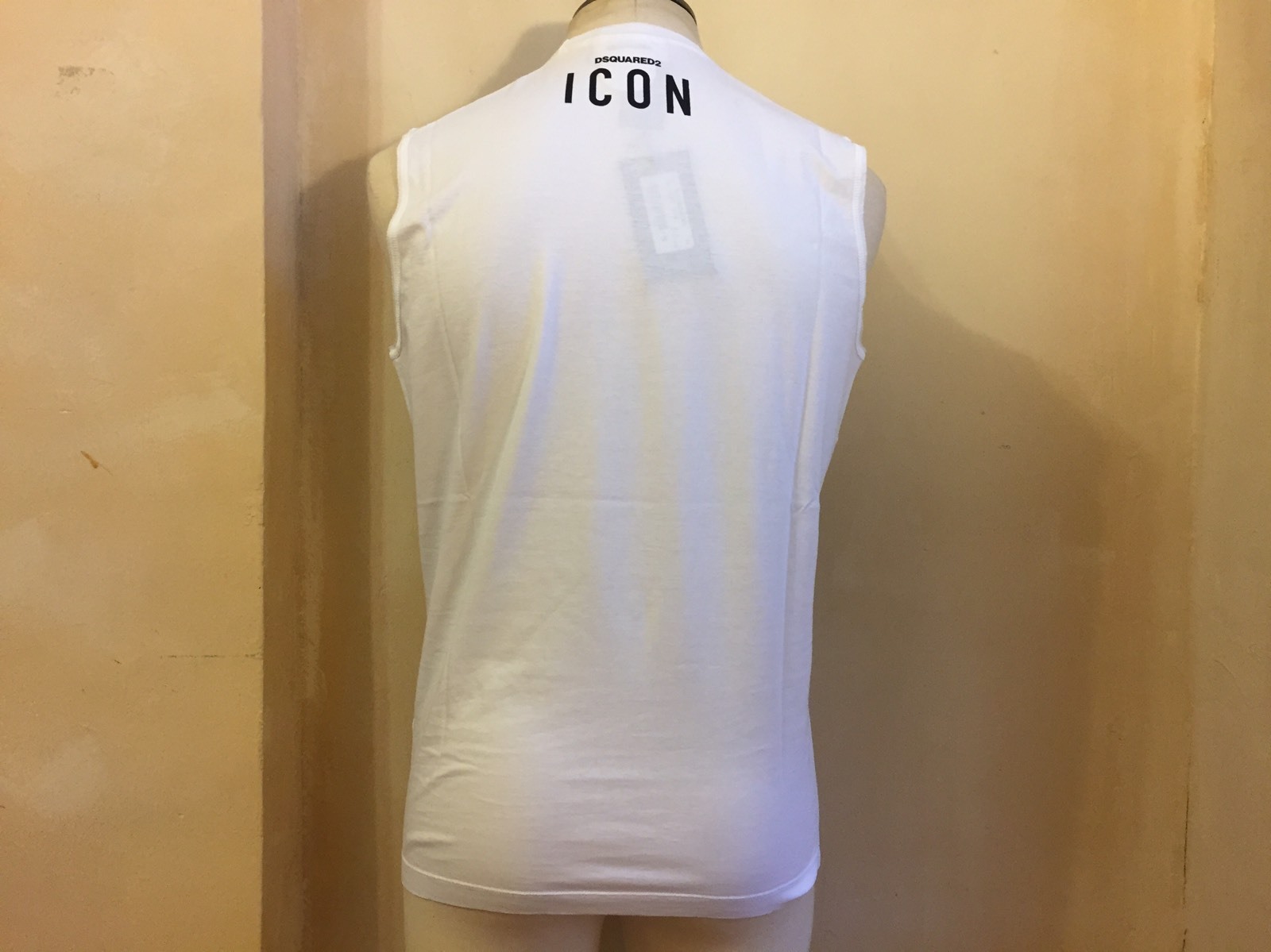 DSQUARED² RUNWAY WHITE PINK STUDED BITIN" DOBERMAN DOG PRINT T SHIRT S M ICON image 8