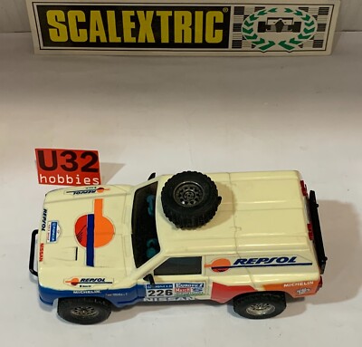 STS (SCX/Exin) Nissan Patrol 4x4 Una Auto Slot Per Pista