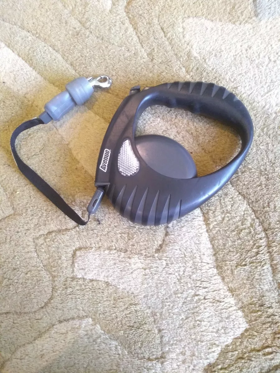 Avenue Retractable Tape Dog Leash
