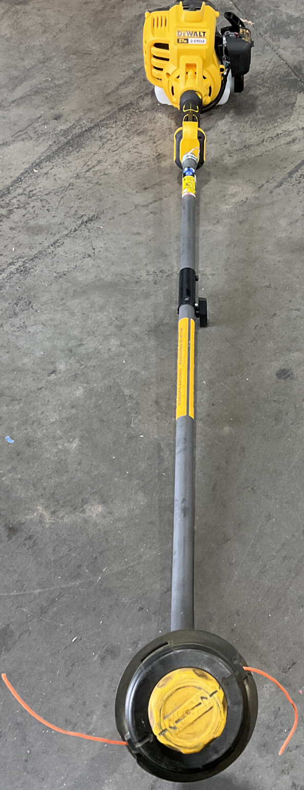 DEWALT String Trimmer 27cc 2Stroke Gas Straight Shaft W/ Attachment