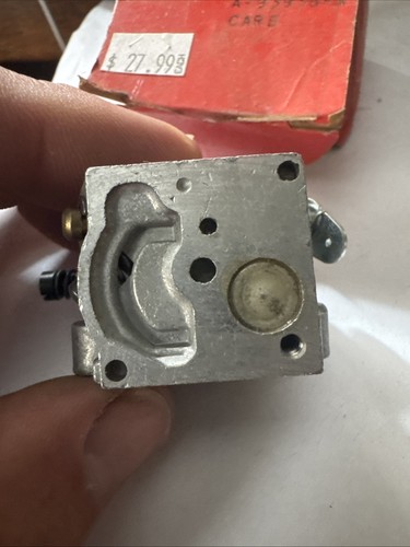 NOS OEM Homelite Vergaser A-93938-A schneller kostenloser Versand - Bild 5 von 8