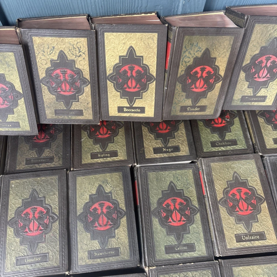 Collected Works Walter Black 1927-1929 of Wilde Voltaire Duma Hugo Zola Set 24 - Image 3 of 4