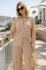 women spring top and pant set size Medium Beige