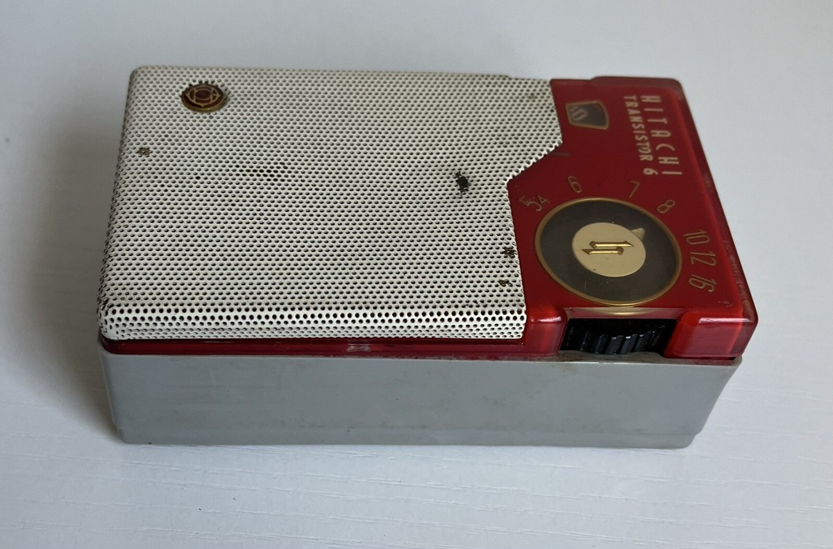 Vintage Hitachi Transistor 6, Model TH-666, 124-63-076 Radio
