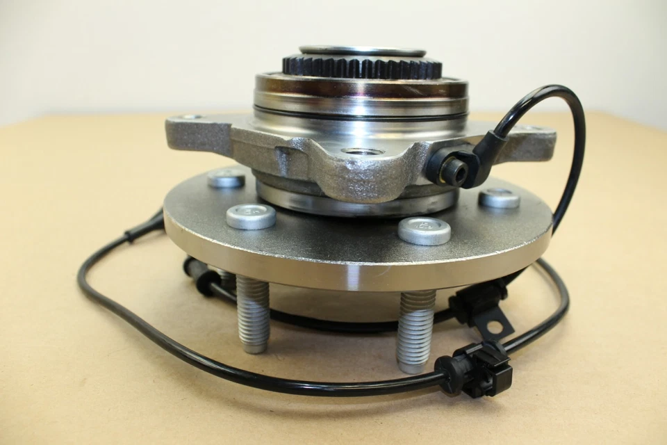 Cojinete de rueda delantera y buje para Ford Expedition/Lincoln Navigator 2003-2006 4x4 Foto 4 de 4