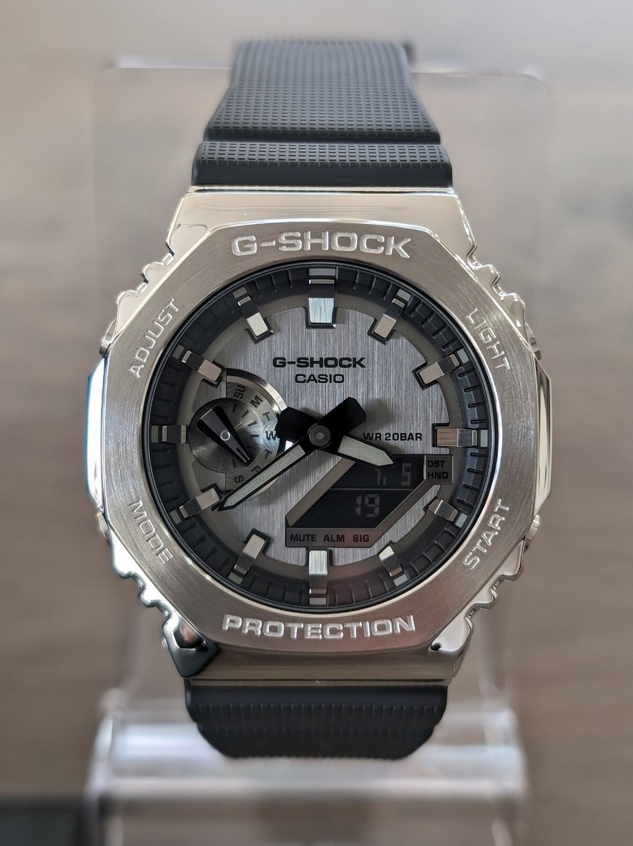 カシオGーSHOCK 2100シリーズ/GMー2100ー1AJFステンレスカバー METAL COVERED - GM-2100 | CASIO