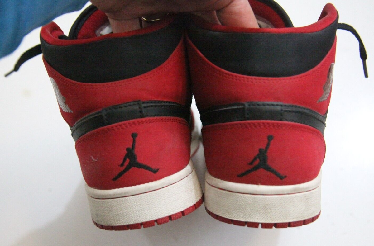 Jordan 1 Mid Bred Men Size 10.5 Shoes Black Red Sneakers 