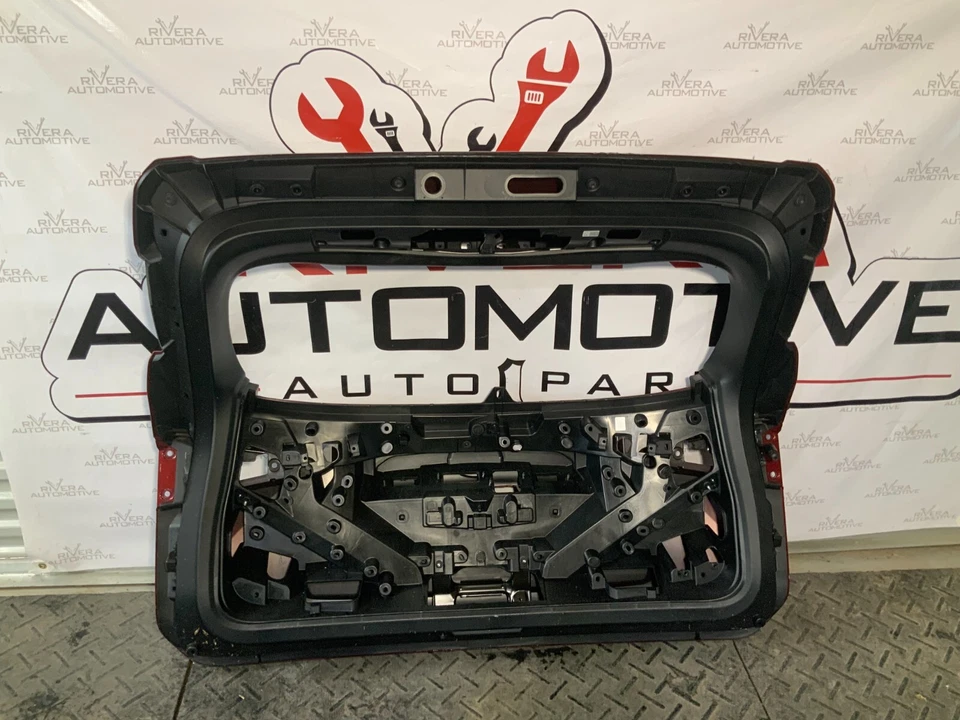 2020 2021 2022 2023 Toyota Highlander Tailgate Lid Liftgate Shell OEM - Image 4 of 4