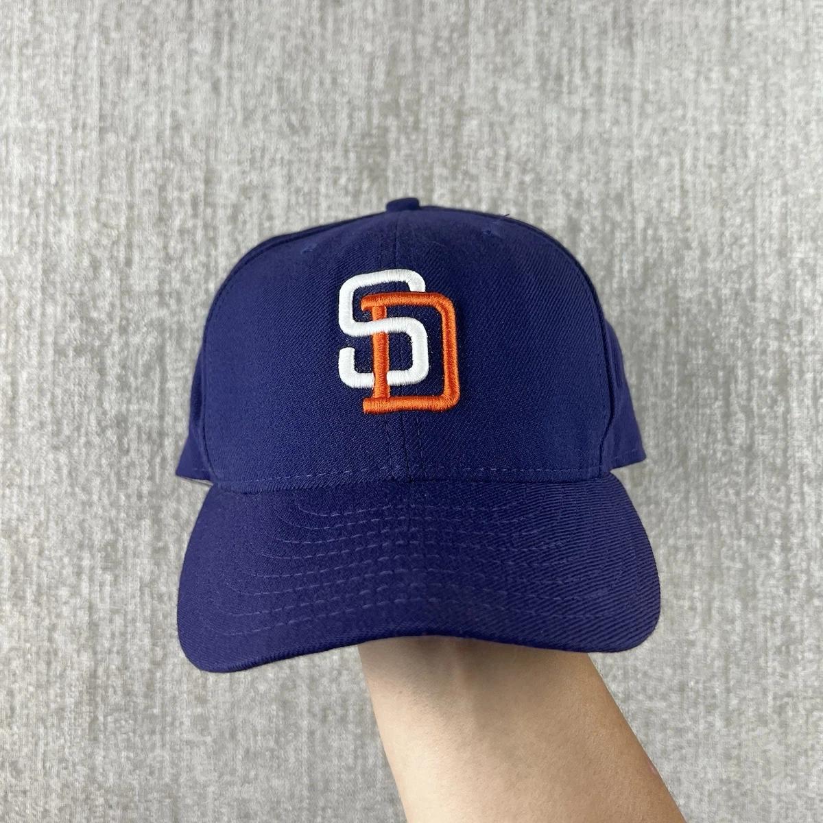 パドレス・キャップ(Spring Training 7•5/8) San Diego Padres 7 5/8 Size MLB Fan Apparel & Souvenirs for sale