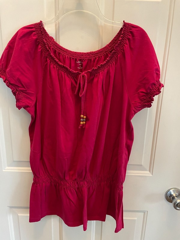 Ladies short sleeve Croft and Barrow shirt size large dark pink