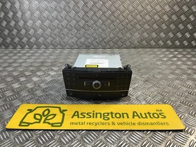 2007-11 Mercedes C-Class W204 PRE FL Radio CD Player Head Unit A2048700196 - Image 1 of 4