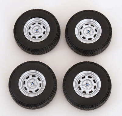 1:12 KK-Scale BMW 02 tyres and rims set 5