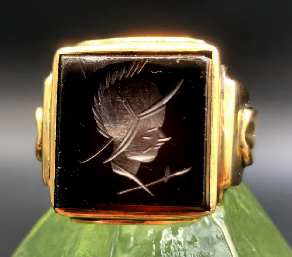 ¡Anillo vintage de oro amarillo macizo de 10 quilates con hematita intaglio antiguo guerrero para hombre!! Foto 2 de 3